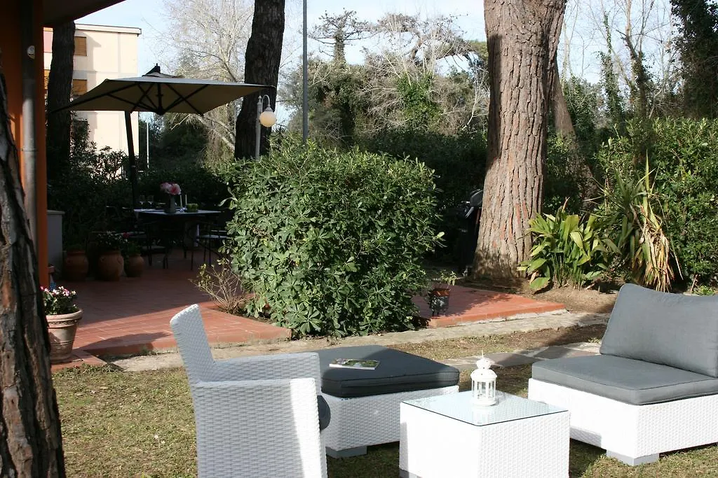 Ferienhaus Splash House Tirrenia Italien